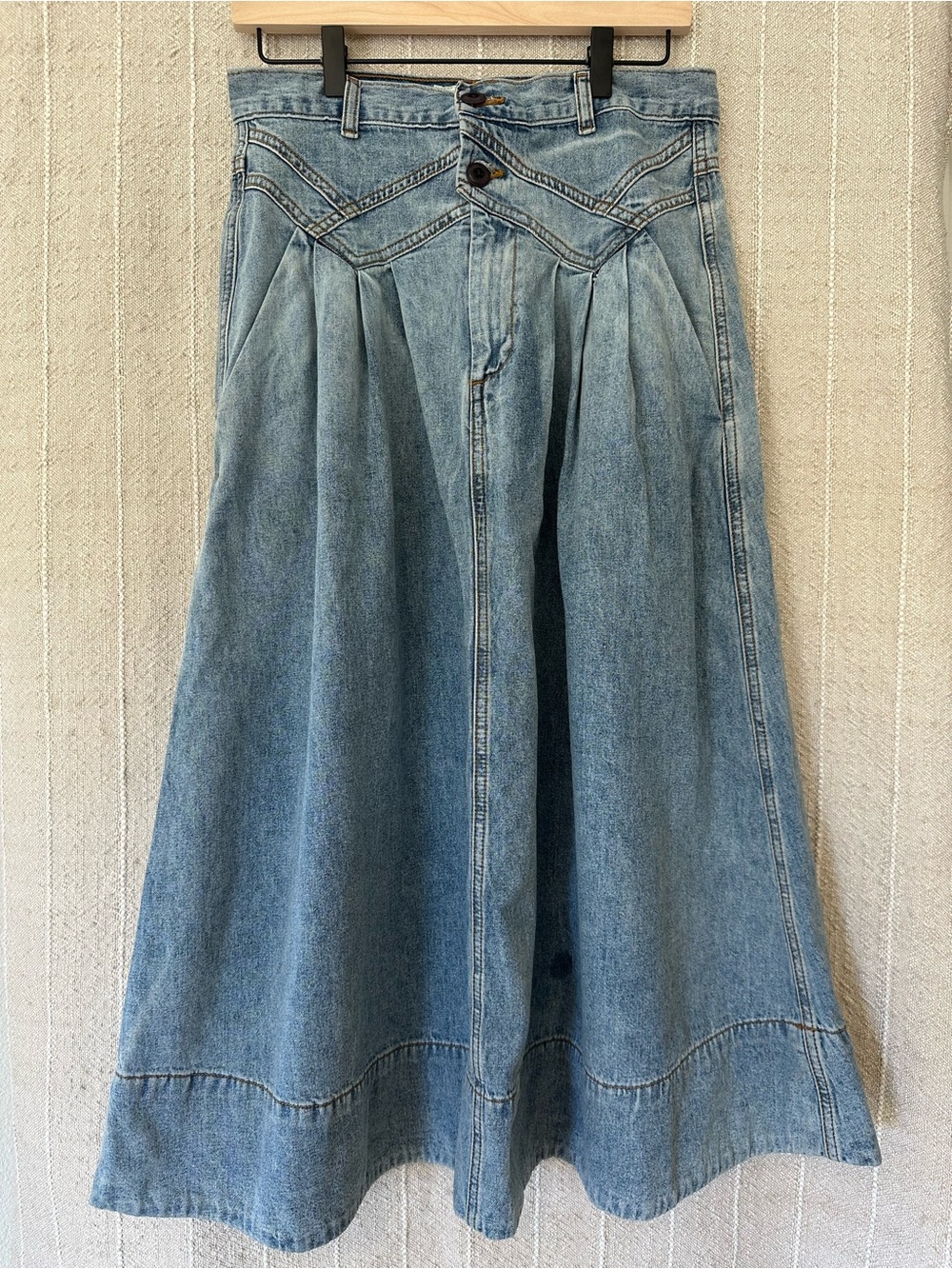 The Great Denim - Picture 1 of 7